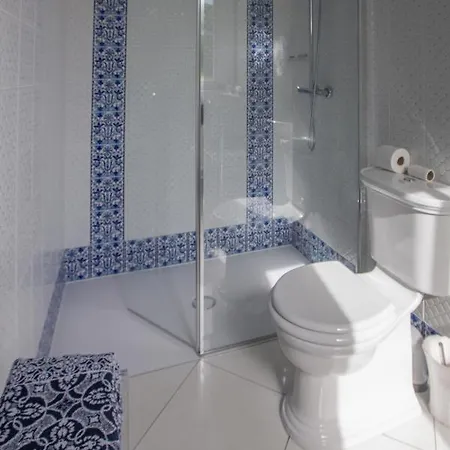 Le Logis D'equilly B&B *