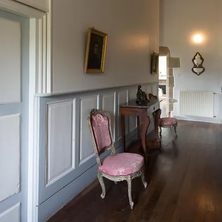 Le Logis D'equilly 3*