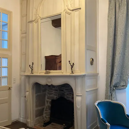 Le Logis D'equilly B&B