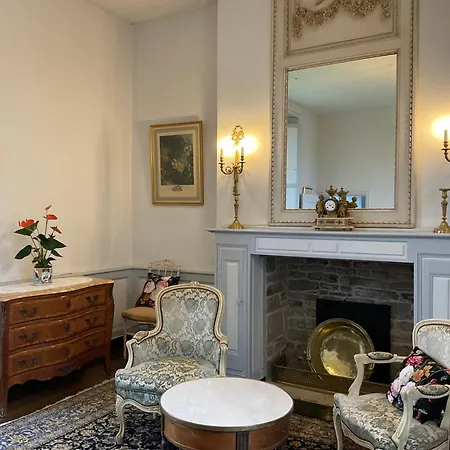 Le Logis D'equilly Bed & Breakfast