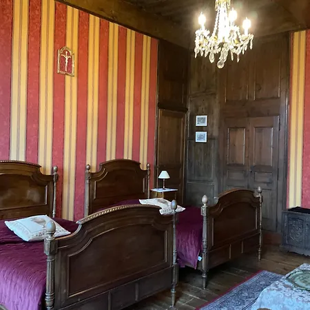 Le Logis D'equilly Отель типа 