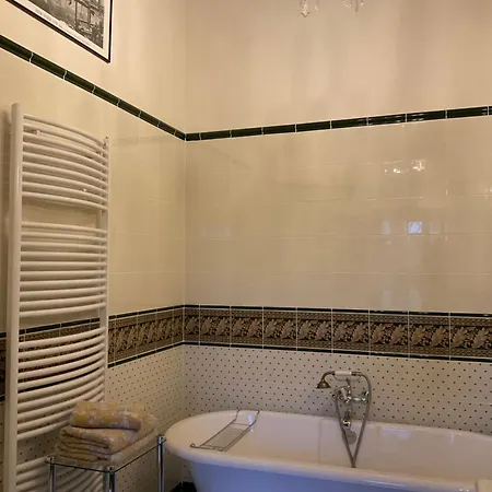 Le Logis D'equilly Bed & Breakfast Équilly