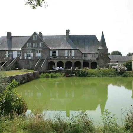 Le Logis D'equilly 3*