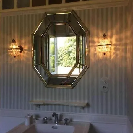 Le Logis D'equilly 3*