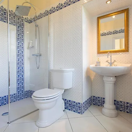 Bed & Breakfast Le Logis D'equilly 3*