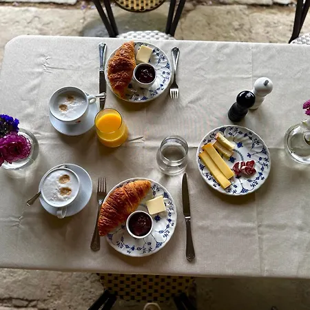 Le Logis D'equilly Bed & Breakfast Équilly