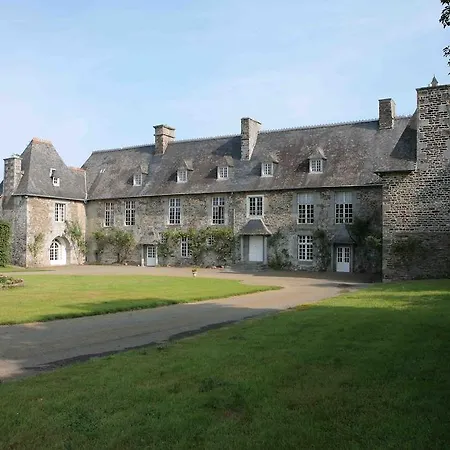 Le Logis D'equilly B&B