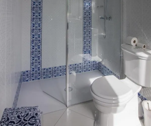 Le Logis D'equilly Bed & Breakfast 3*