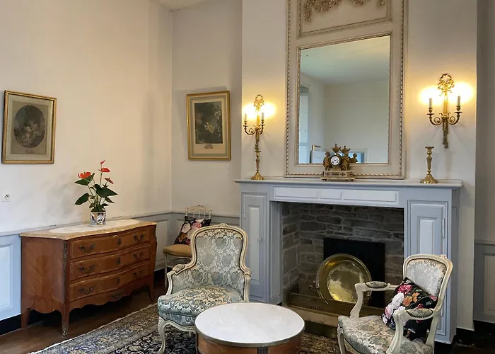 Le Logis D'equilly Отель типа 