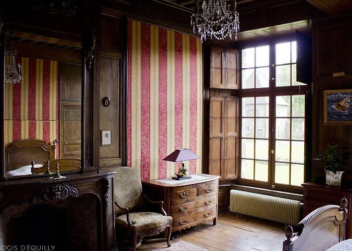 Le Logis D'equilly Bed & Breakfast Equilly