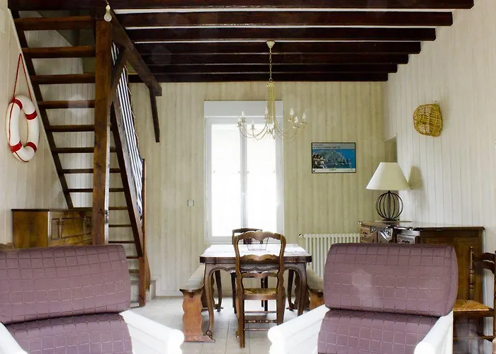 Le Logis D'equilly 3* Equilly